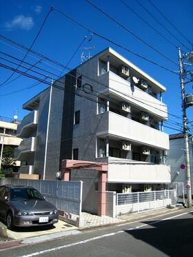 Former company housing in Itabashi-ku sold