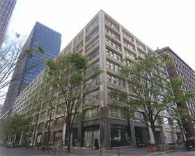 Condo seller Hoosiers moving to Marunouchi