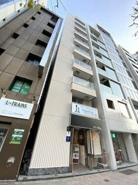 Shibuya office-retail building changes hands