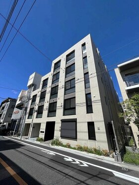 Properst sells new apartment in Ota-ku