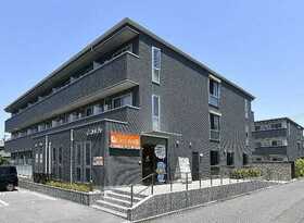 Tokaido REIT selling apartment building, acquiring student property