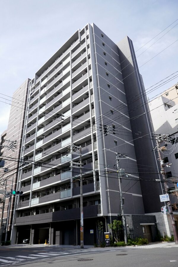 Sankei sells rental apartment building in Osaka - NIKKEI REAL ESTATE ...