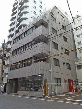 Iwamotocho office building changes hands