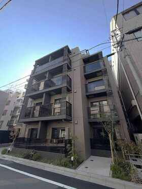 Properst sells newly built apartment in Shinjuku-ku