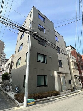 Properst sells apartment building in Koto-ku