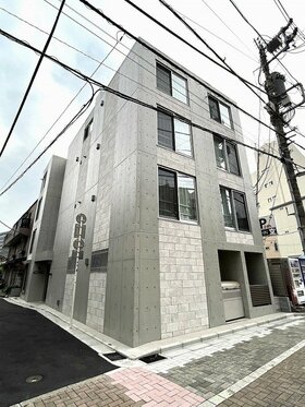 Fujiken sells Bunkyo-ku apartment building