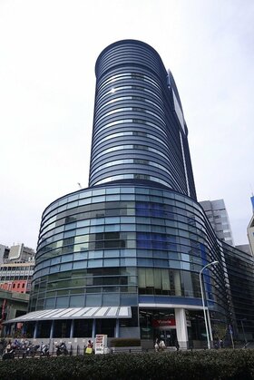 Mitsubishi acquires Toyota's Ikebukuro building