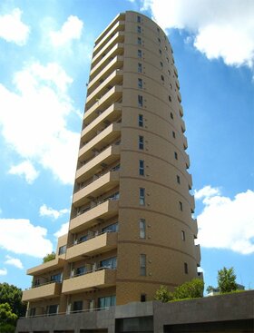 Westbrook sells Roppongi apartment