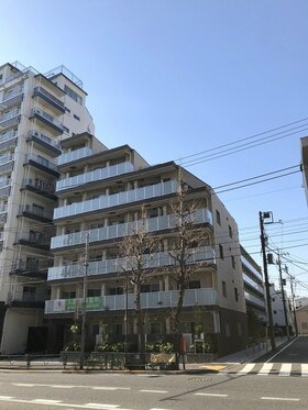 New rental apartment building in Shinagawa-ku sold