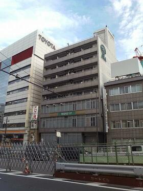 Shinjuku off-track betting parlor building to be rebuilt