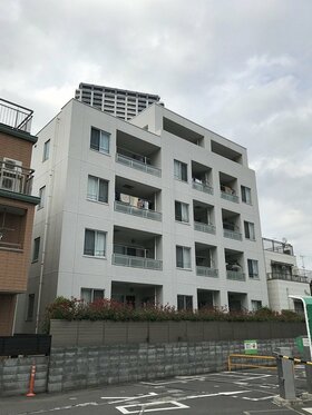 Sumitomo buys apartment building in Ikebukuro