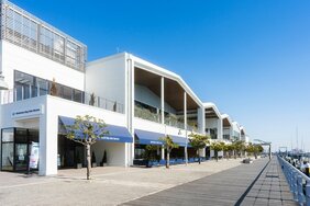 Mitsui Fudosan Retail Fund acquiring Yokohama bayside outlet mall