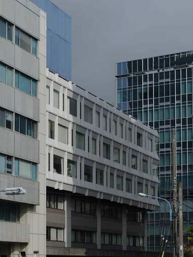 Sanyo Shokai to partly sell head office building site 