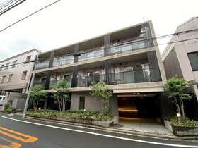 Cosmos Initia sells apartment building in Shinjuku-ku