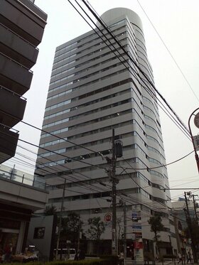 Lone Star sells large office building in Yokohama to individual