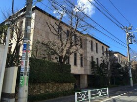 Shibuya luxury apartment changes hands