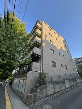 Rebita acquires apartment building in Kawasaki City