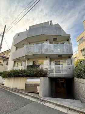 Kama Trust acquires rental apartment building in Shibuya-ku