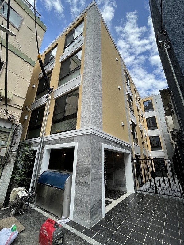 Meiho Enterprise disposes Yotsuya apartment building - NIKKEI REAL ...