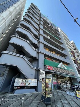 Risa Partners acquires building near Ichigaya Station