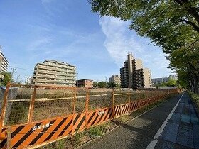 Cosmos Initia developing condominium in Edogawa-ku