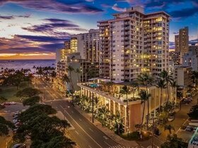 FPG acquires large-scale Waikiki resort hotel