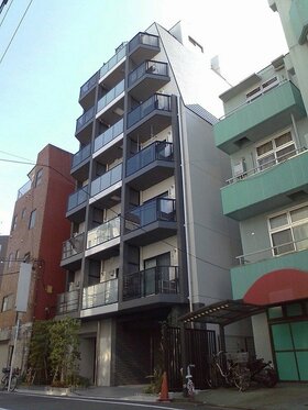 Sumitomo Corp sells new Shinjuku-ku apartment building to Risa