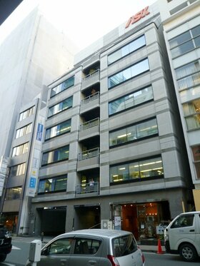 Aoyama Zaisan securitizes Ginza office building
