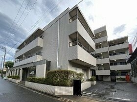 Matsudo apartment building changes hands