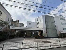 Religious corporation acquires Sendagaya, Shibuya-ku building