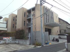 Atrium takes over Setagaya apartment building