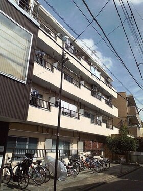 Ardepro sells Nakano-ku rental apartment building