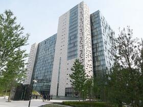 Shinjuku Eastside Square features Tokyo's largest floor plate