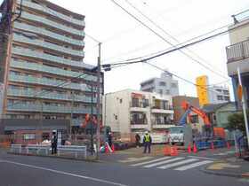 Mitsui & Co. Real Estate developing apartment building in Nakano