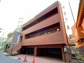 Ichibancho, Chiyoda-ku building changes hands