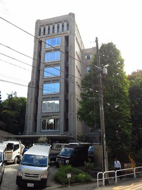 Apparel company leasing 11,000 m2 GFA in Kojimachi, Chiyoda-ku