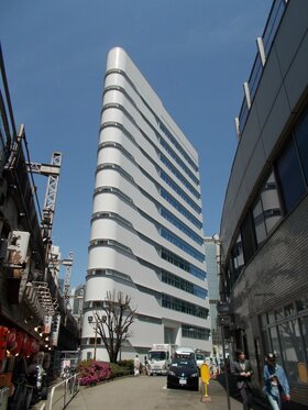 IT company moving to Yurakucho, complains high cost of returning former space to owner