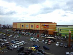 Singapore's Croesus obtains two retail facilities for Y6.1bn