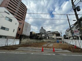 Columbia Works developing apartment in Honcho, Itabashi-ku