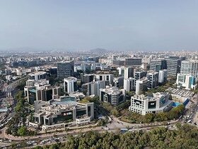 Sumitomo to purchase two development sites in Mumbai, India