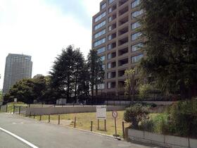 Land adjoining Azabu Tokyo American Club acquired in bid