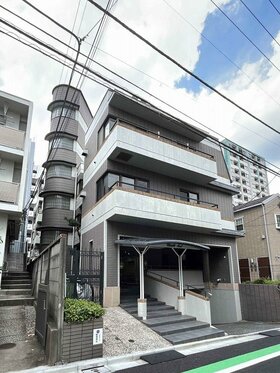 Rebita acquires apartment building in Shinjuku-ku