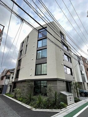 LeTech sells apartment building in Hakusan, Bunkyo-ku