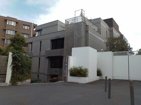 HKR acquires luxury apartment building in Azabu