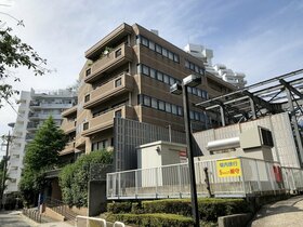 Condo developer acquires building near Meguro Gajoen