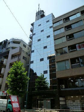 Retail and office building near Akasaka Station sold