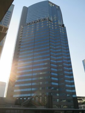 Regus leasing 1,100 tsubos in Shinagawa East One Tower