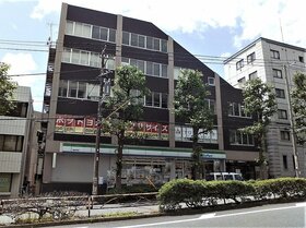 Animal clinic operator acquires Yokohama office building