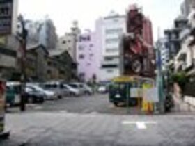 LAND Constructs Retail Building with 2,500 m2 Total Floor Space on Misuji-dori Street in Akasaka