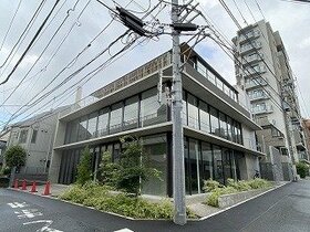 Taiwanese company sells retail building in Shibuya-ku